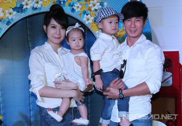 Áo đồng phục sơ mi gia đình đẹp, gía rẻ